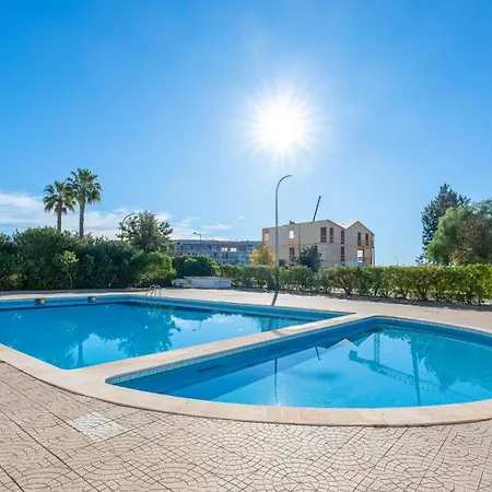 Apartment Design Floor With Balcony & Pool