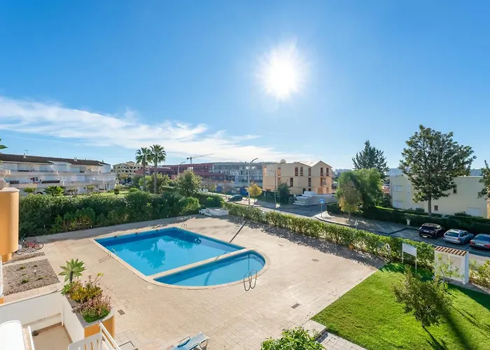 Design Floor With Balcony & Pool Apartament Vilamoura