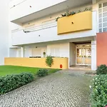Apartment Design Floor With Balcony & Pool Vilamoura