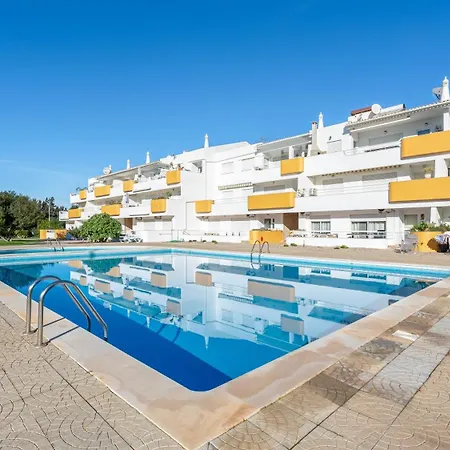 Design Floor With Balcony & Pool Apartment *
